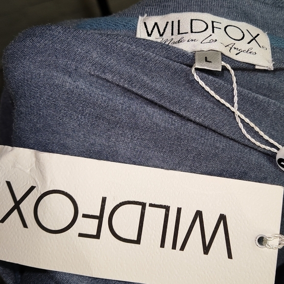 WILDFOX Soft Brushed Beach Bunny V-Neck Jumper Top Teal NEW - Picture 7 of 8